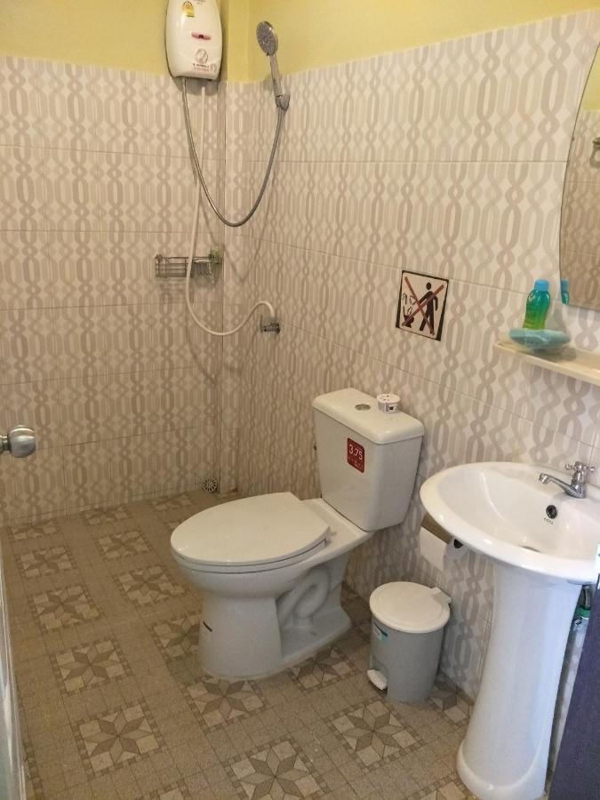 Airee Mini House Hostel Bãi biển Bang Tao Ngoại thất bức ảnh